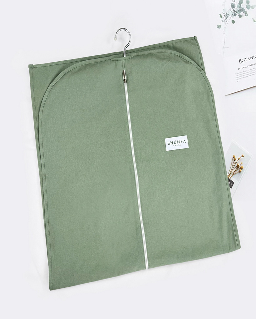 garment bag suit